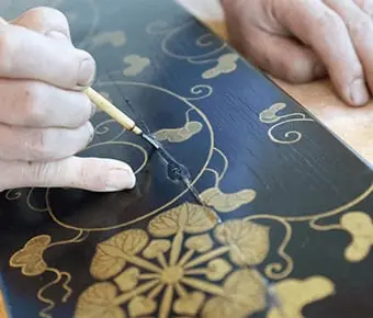 驾车前来的游客